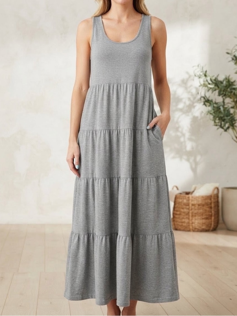 Tiered Sleeveless Maxi Dress Grey Jersey Knit Pockets Size M